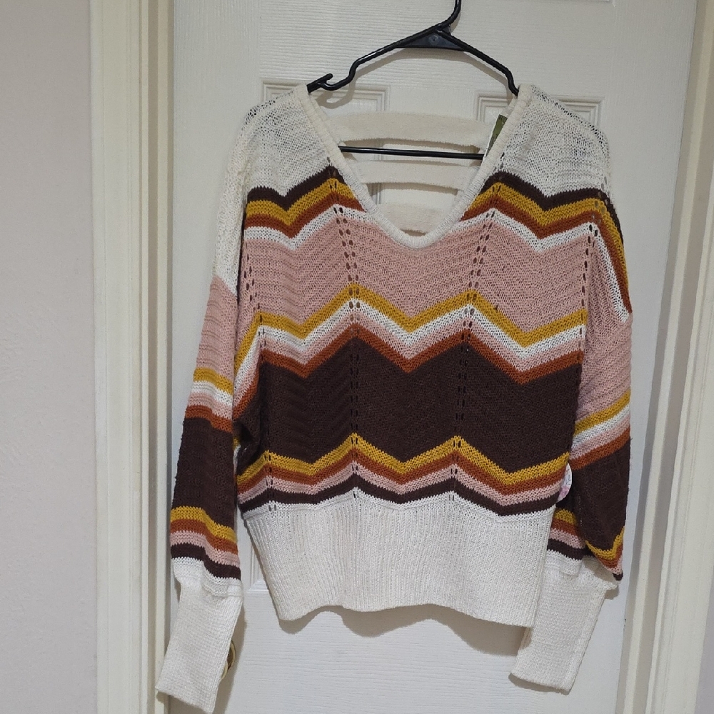 Chevron V-Neck Sweater in Cream, Pink, and Brown